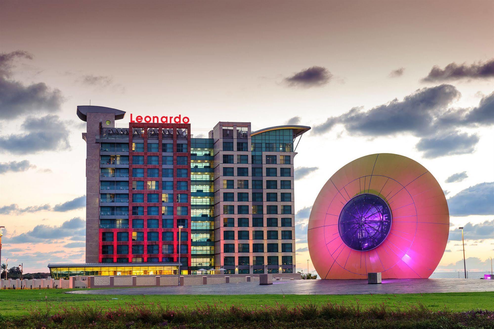 Hotel Leonardo Plaza Ashdod Esterno foto