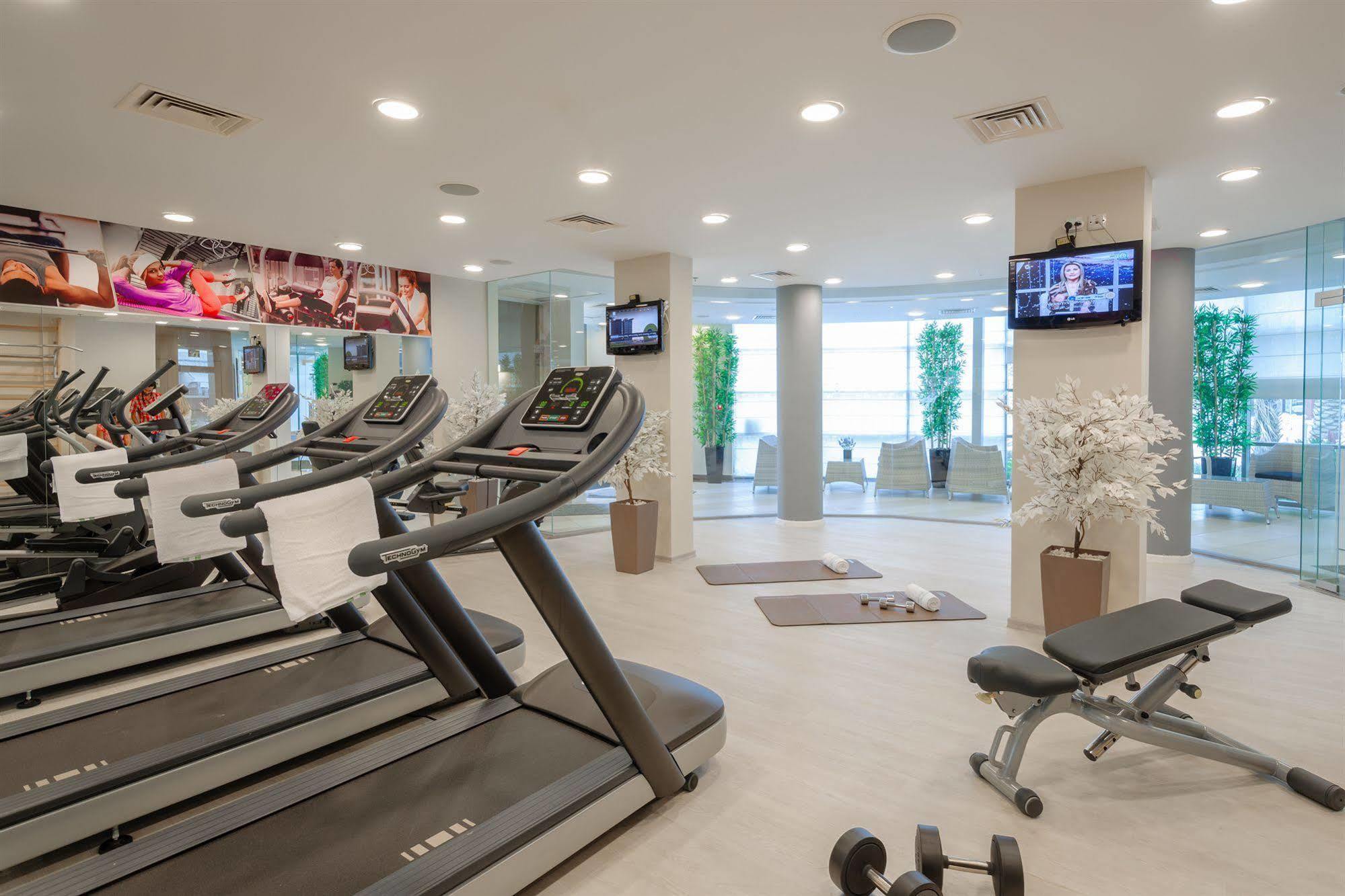 Hotel Leonardo Plaza Ashdod Esterno foto